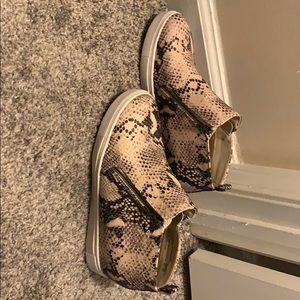 Women’s Time and Tru